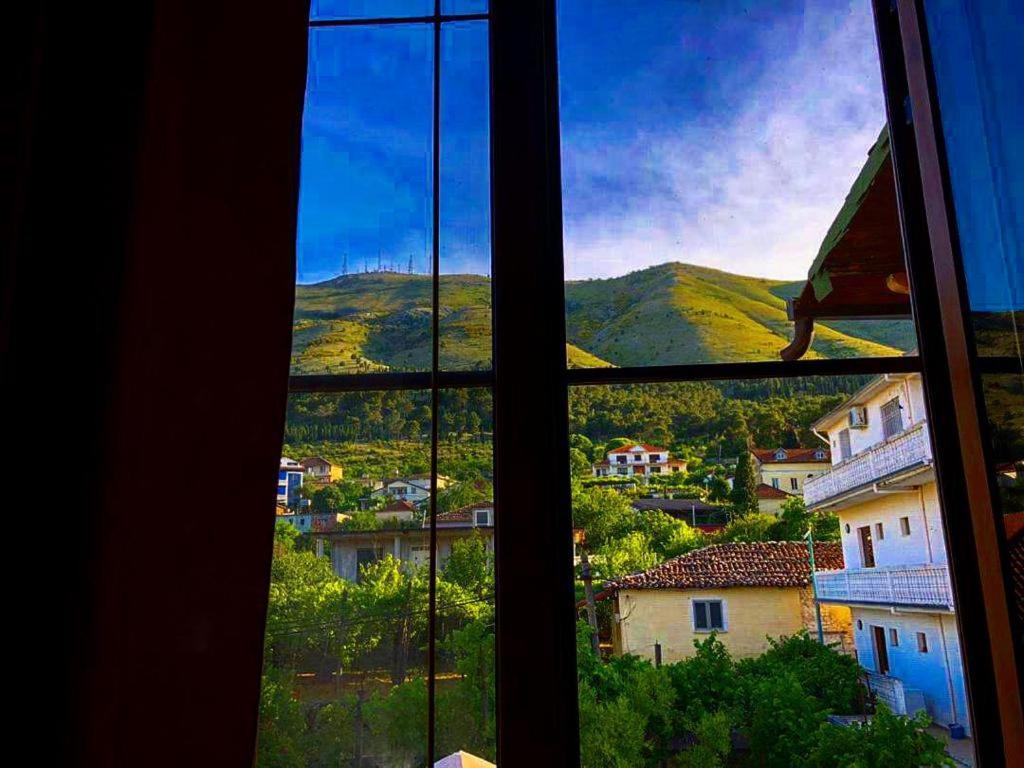 Hotel Shkodra Lake Shiroka ภายนอก รูปภาพ
