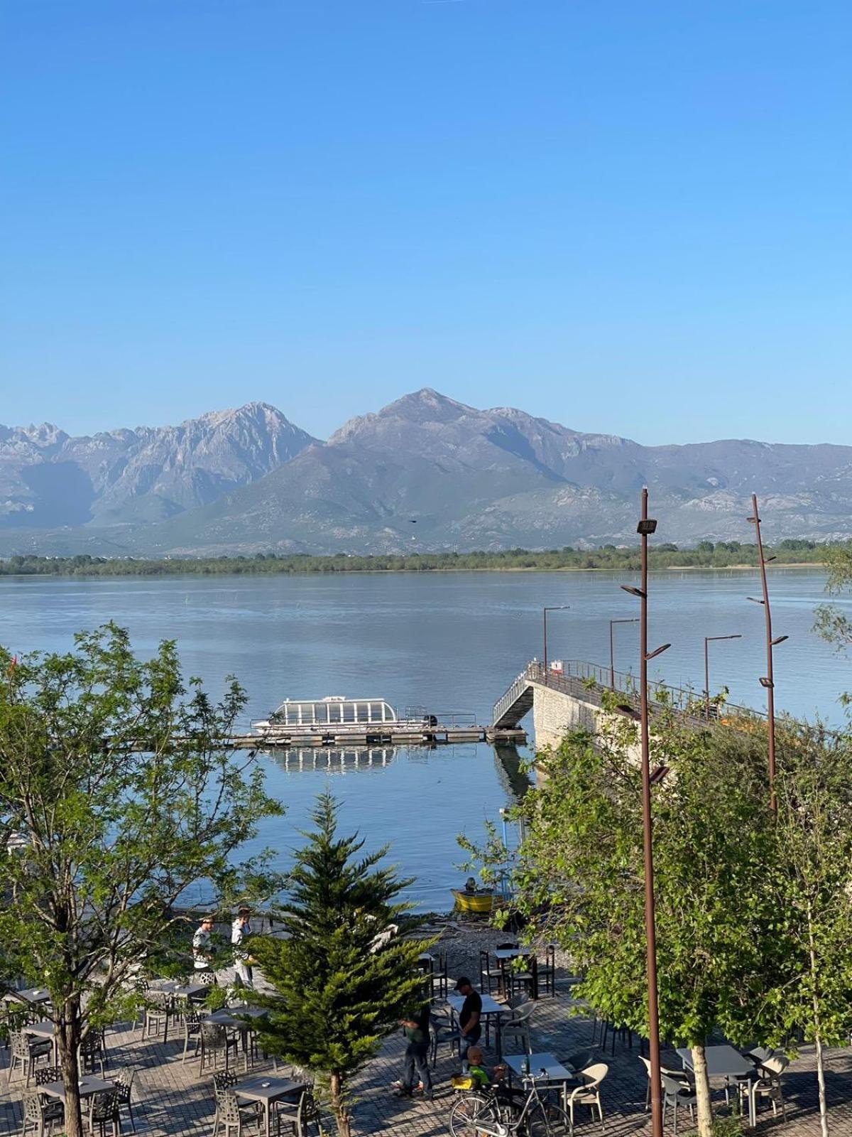 Hotel Shkodra Lake Shiroka ภายนอก รูปภาพ