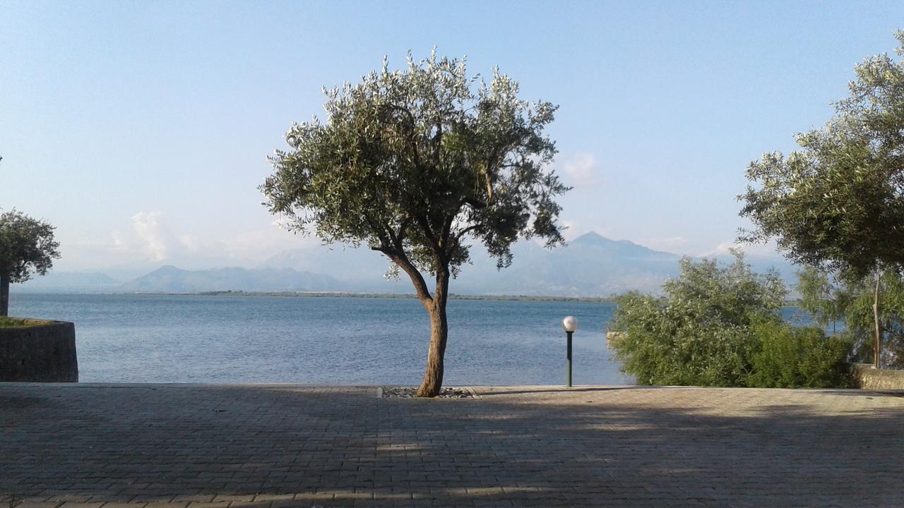 Hotel Shkodra Lake Shiroka ภายนอก รูปภาพ